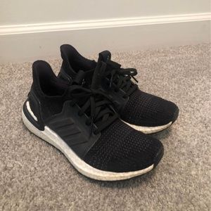 Adidas Women's Ultraboost Size 6